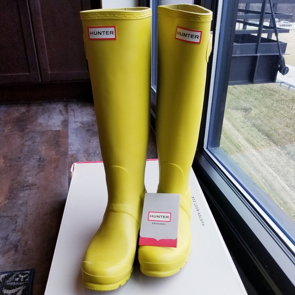 HUNTER Rain Boots